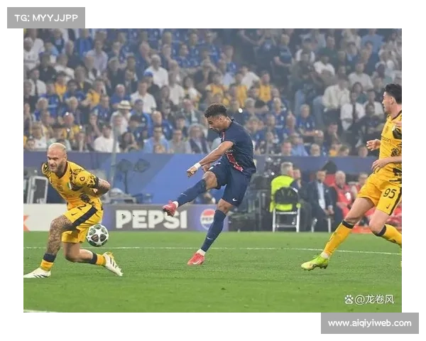 巴黎圣日耳曼客场挑战里尔，登贝莱状态成关键